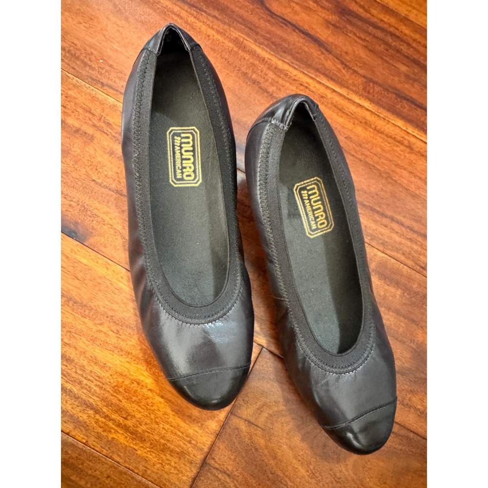 Munro American Black Leather Ballet‎ Flats Women's Size 7 WW